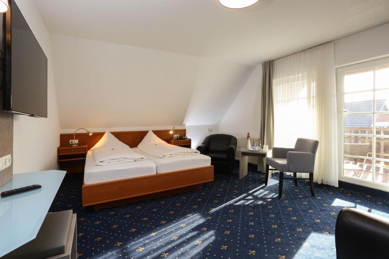 Hotel Zur Linde Kirchlinteln Exterior foto